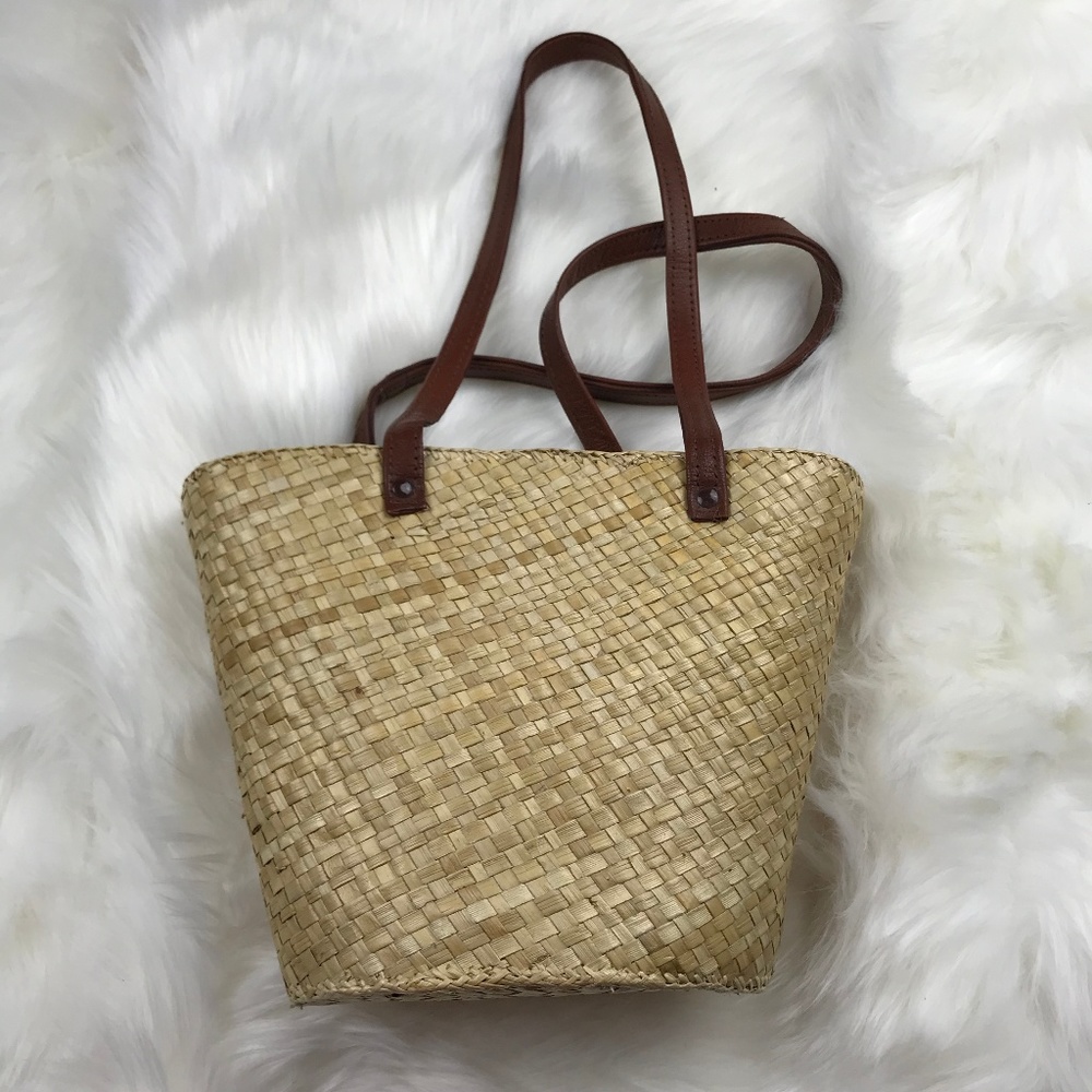 Handmade Straw Vintage Bucket Bag Woven Purse ( Last one ) 🛍️💕